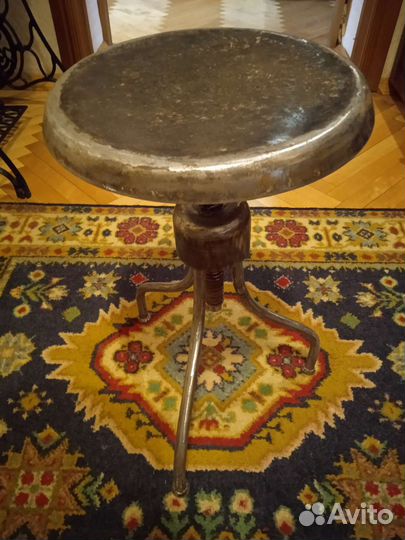 Табурет металлический