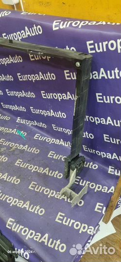 Рамка радиатора Bmw 3-Series F30 N20B20B 2012