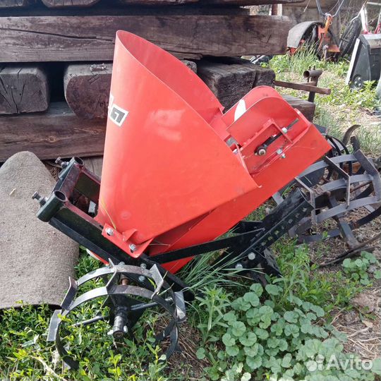 Картофелесажалка для мотоблока бу