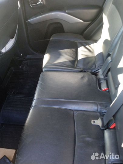 Mitsubishi Outlander 3.0 AT, 2008, 260 000 км