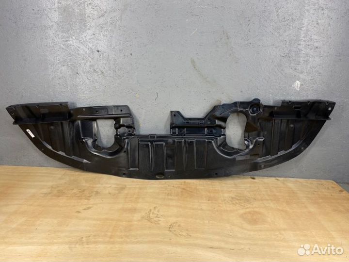 Защита бампера пластиковая передняя Mitsubishi