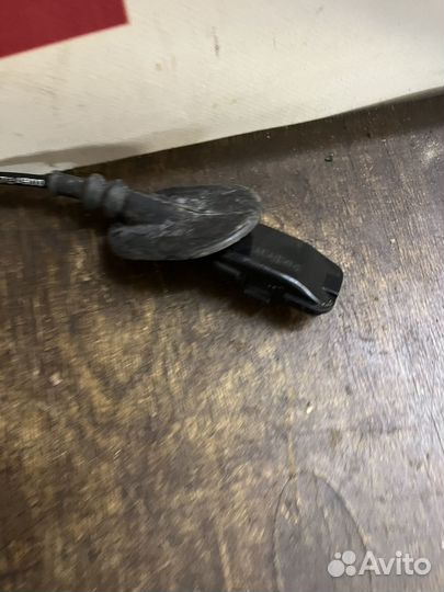 Лада х рей замок задний левый