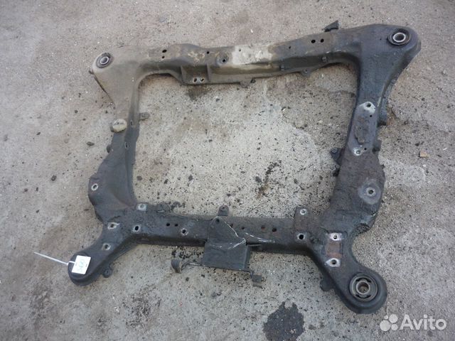 Подрамник вольво s60