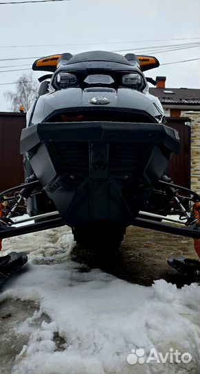 Снегоход BRP Summit 850 expert turbo 165