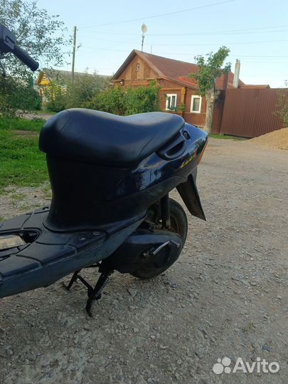 Скутер Suzuki Lets 2