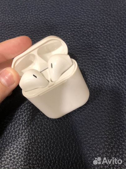 Наушники apple airpods