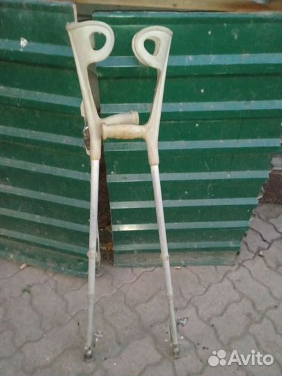 Костыли под локоть