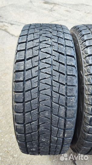 Bridgestone Blizzak DM-V1 265/65 R17 112R