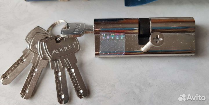 Цилиндровый механизм (личинка) Apecs SC-M80-Z