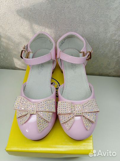 Туфли для девочки