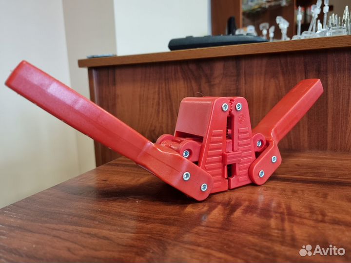 Укупориватель кронен-пробок Emily двухрычажковая