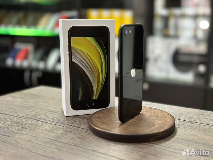 iPhone SE 2020 / Рассрочка