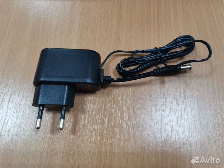 Блок питания 12V 1A