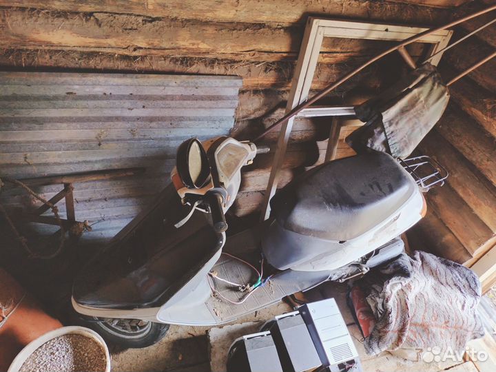 Скутер,хонда 50 кубовый