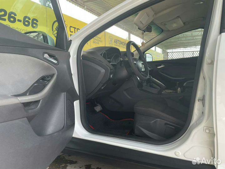 Ford Focus 1.6 AMT, 2012, 193 000 км