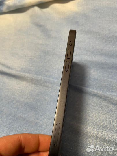 iPhone 12, 64 ГБ