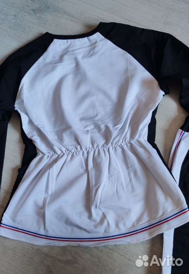 Спортивный костюм женский