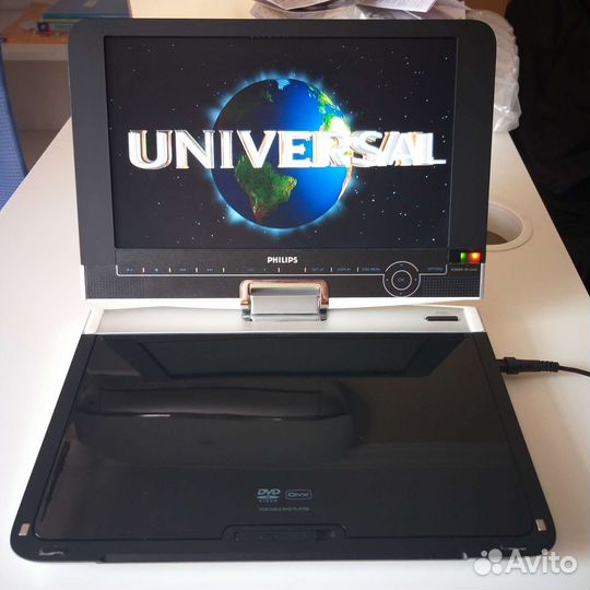 Портативный видеопроигрыватель