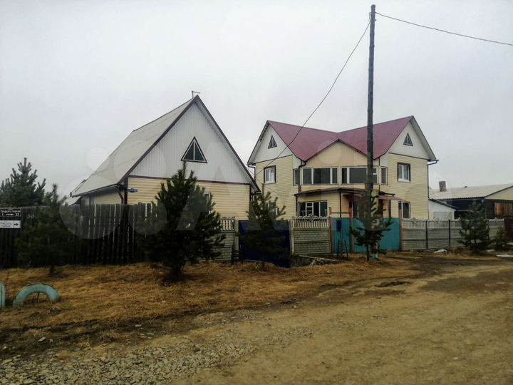 Дом 230 м² на участке 12 сот.