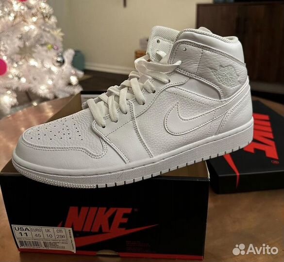 Кроссовки Nike Air Jordan 1 Mid Triple White