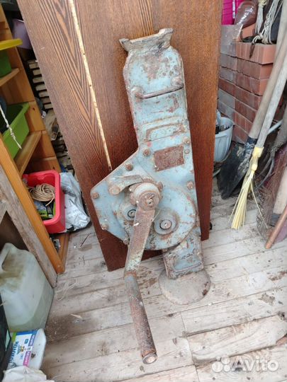 Домкрат вагонный 20т