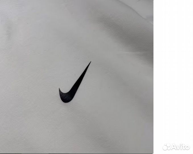 Спортивный костюм (футболка и шорты)