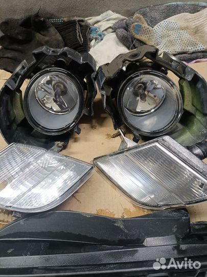 Фары ниссан марч