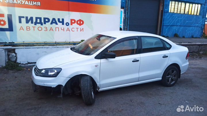 Блок электронный Volkswagen Polo Sedan (Mk5) 1K8035284. Управления системы глонас