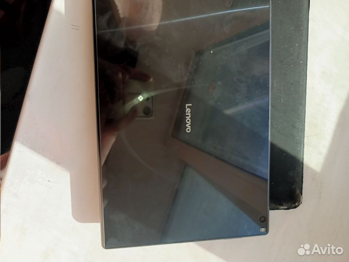 Lenovo tab4 10 plus