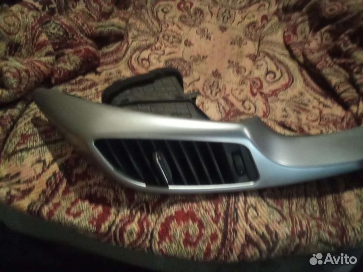 Hyundai i30 накладка на торпеду