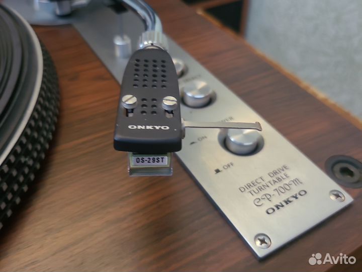 Проигрыватель винила onkyo