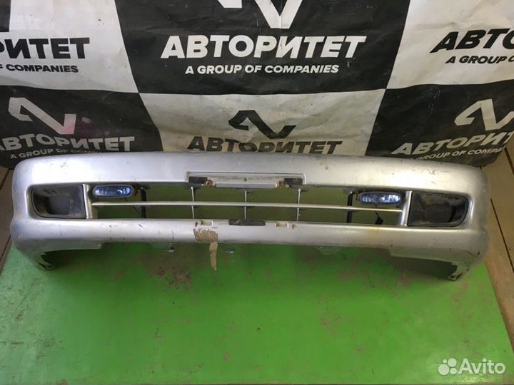 Бампер передний Toyota Corolla AE100