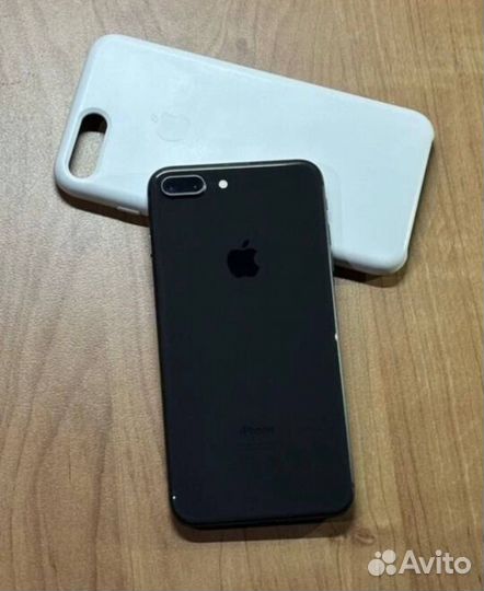 iPhone 8 Plus, 128 ГБ
