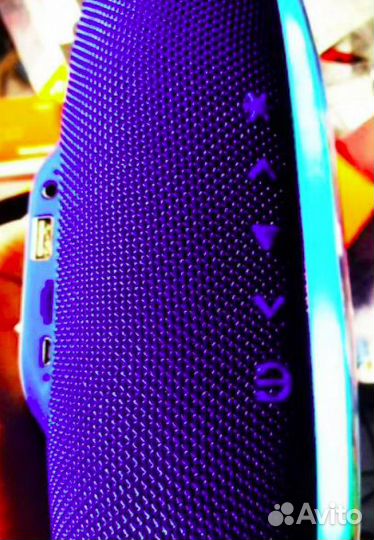 Колонкa JBL