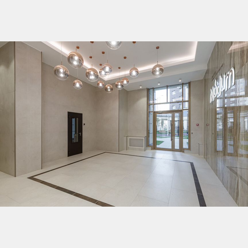 2-к. квартира, 77 м², 10/12 эт.