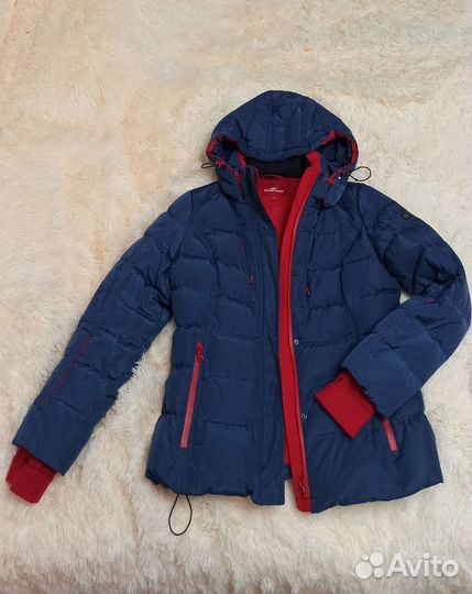 Пуховик женский 48