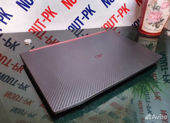 Игровой ноутбук Acer Nitro i7 7700HQ/ GTX1050 (4г)