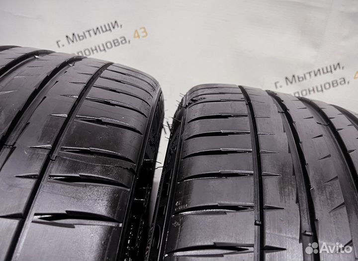 Michelin Pilot Sport 4 245/40 R20 94Y