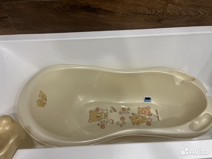 Ванночка для купания с горкой