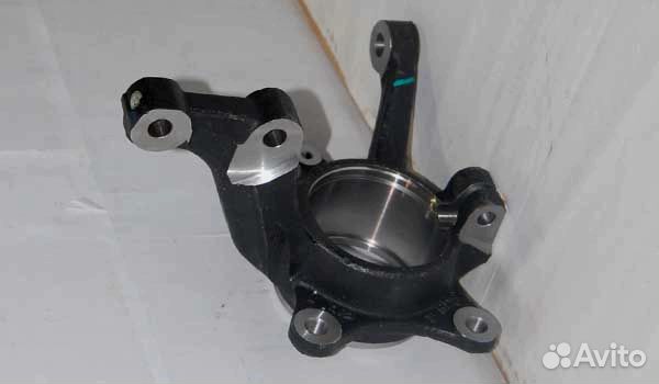 Кулак поворотный передний левый Lexus ES200 ES250