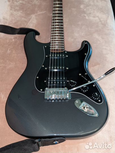 Электрогитара Fender Squier Stratocaster Индонезия