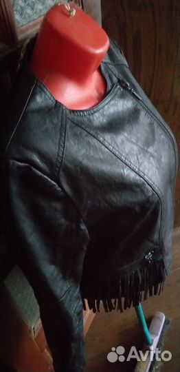 Куртка кожаная женская 44 46