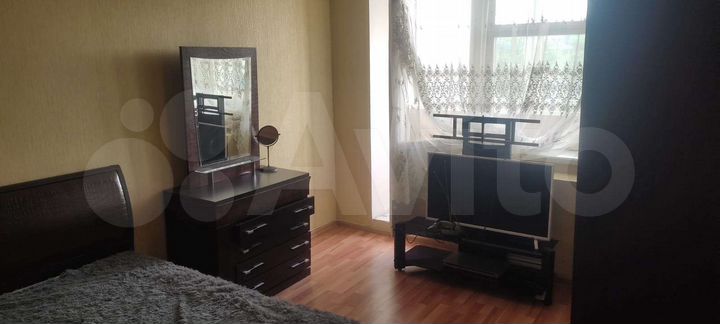 3-к. квартира, 60,4 м², 2/5 эт.