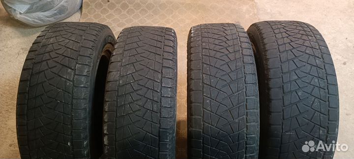 Bridgestone Blizzak DM-Z3 225/65 R17