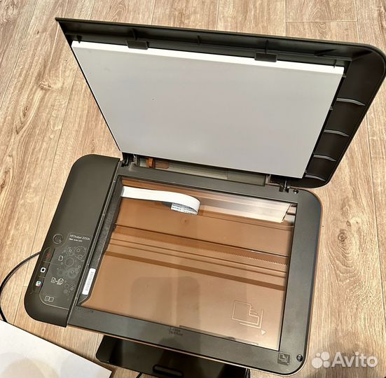 Принтер HP DeskJet 2050A