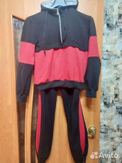 Спортивный костюм женский 46