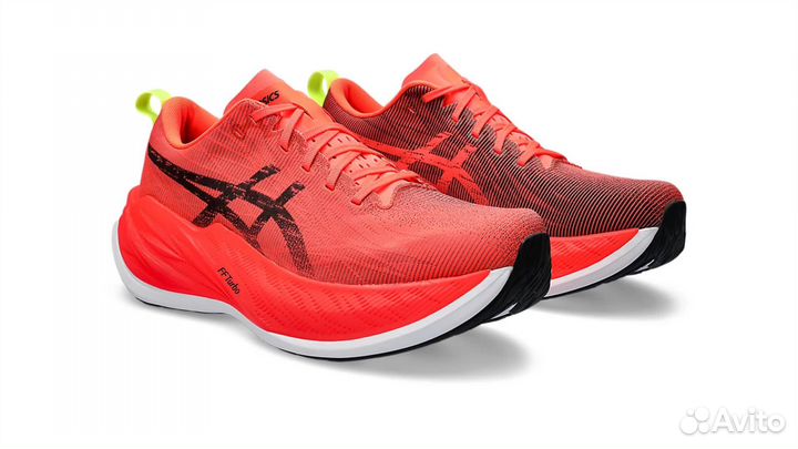 Asics Superblast Unisex