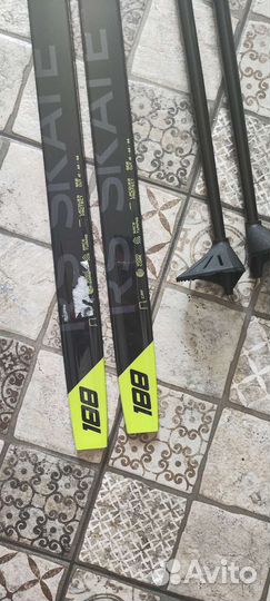 Беговые лыжи комплект