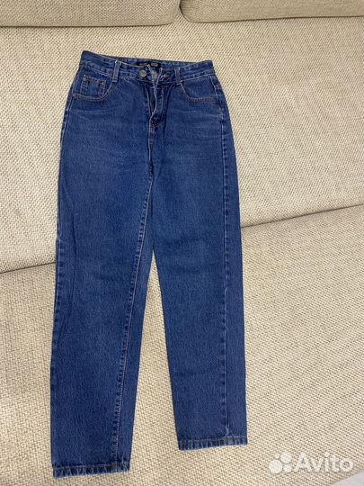 Джинсы женские