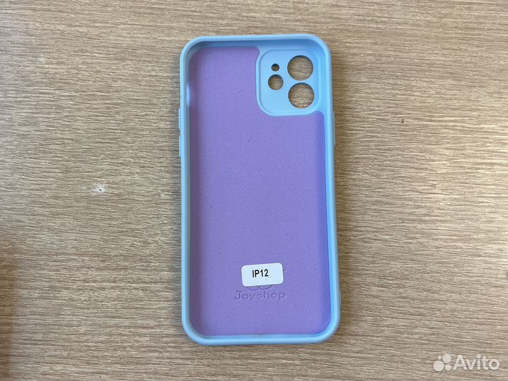 Чехол на iPhone 12